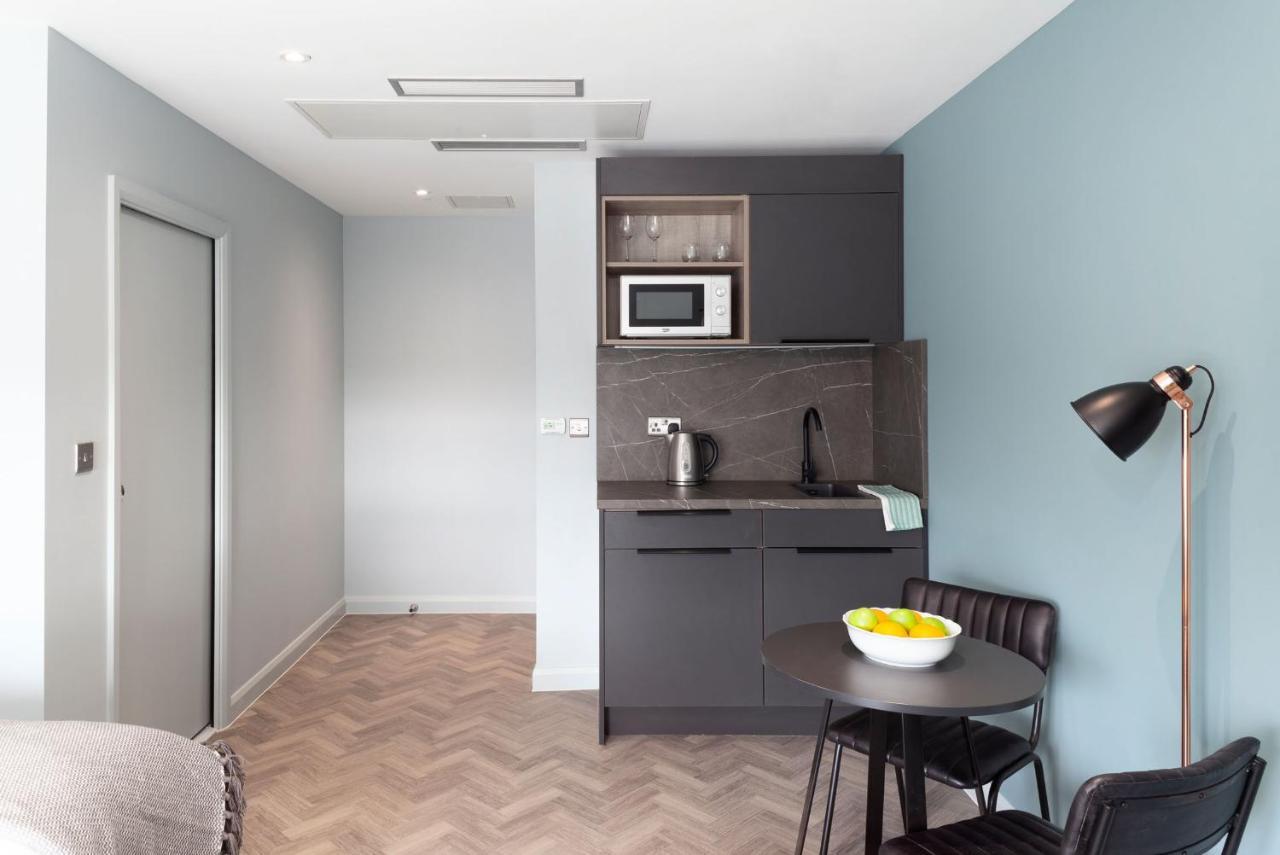 Aptel East London Kültér fotó